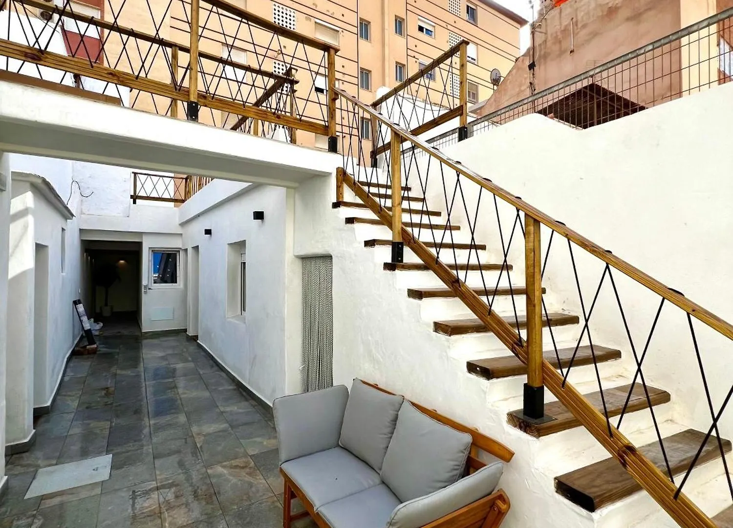 Homestay Casita Naif Estancias En Torre Del Mar A 30 Metros De La Playa