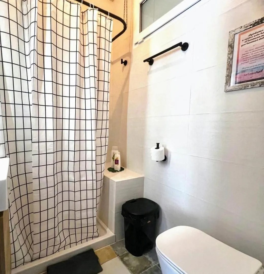 Casita Naif Estancias En Torre Del Mar A 30 Metros De La Playa Homestay