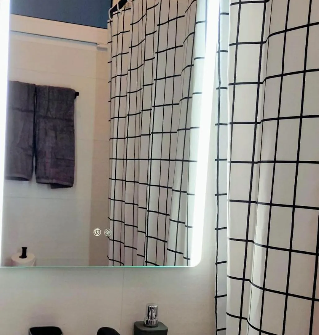 Homestay Casita Naif Estancias En Torre Del Mar A 30 Metros De La Playa Spain