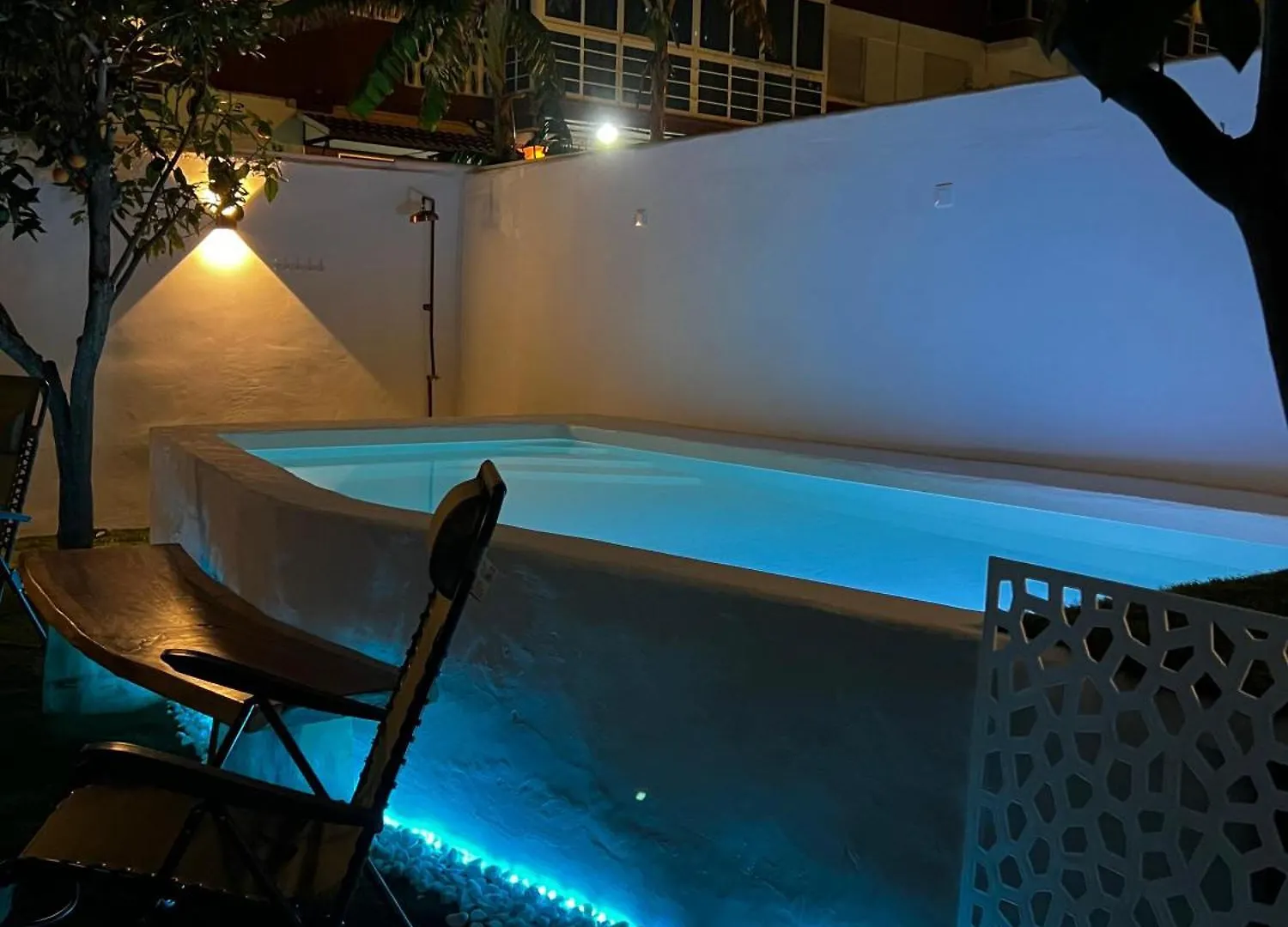 Casita Naif Estancias En Torre Del Mar A 30 Metros De La Playa