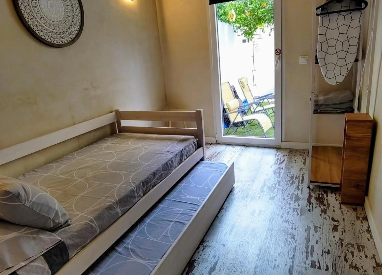 ホームステイ Casita Naif Estancias En Torre Del Mar A 30 Metros De La Playa スペイン